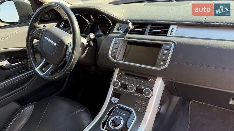 Внедорожник / Кроссовер Land Rover Range Rover Evoque 2016 в Киеве