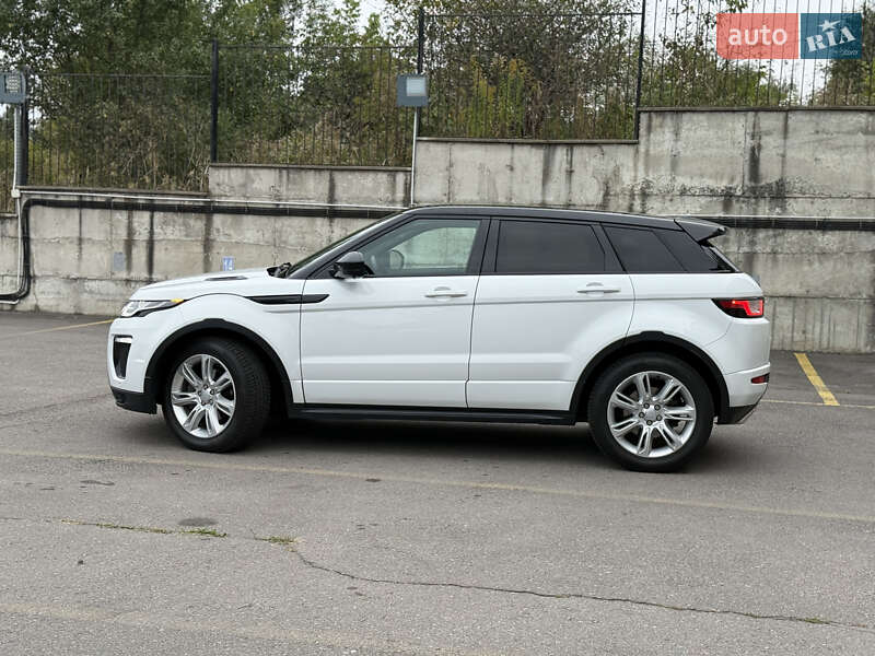 Внедорожник / Кроссовер Land Rover Range Rover Evoque 2015 в Ровно