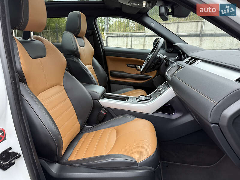 Внедорожник / Кроссовер Land Rover Range Rover Evoque 2015 в Ровно