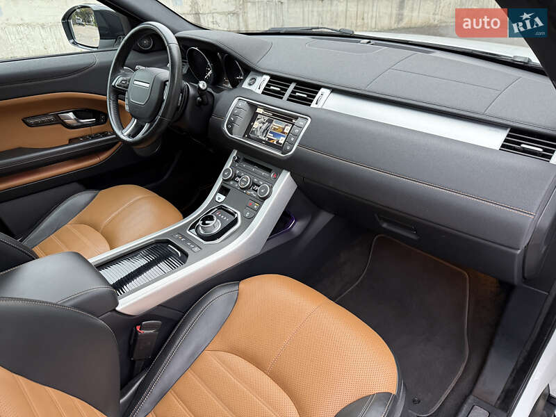 Внедорожник / Кроссовер Land Rover Range Rover Evoque 2015 в Ровно