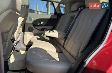 Внедорожник / Кроссовер Land Rover Range Rover Evoque 2015 в 