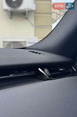 Внедорожник / Кроссовер Land Rover Range Rover Evoque 2020 в 