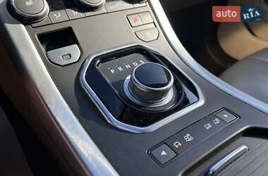 Внедорожник / Кроссовер Land Rover Range Rover Evoque 2014 в 
