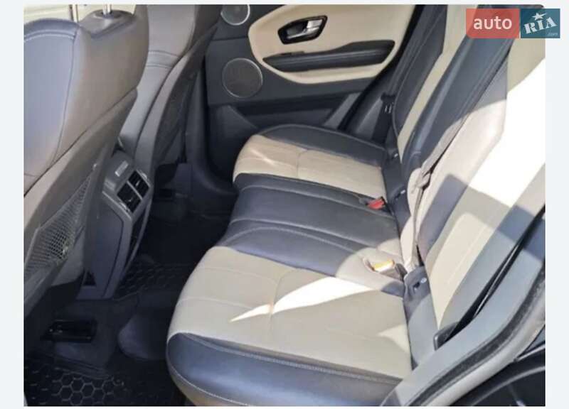 Внедорожник / Кроссовер Land Rover Range Rover Evoque 2015 в 