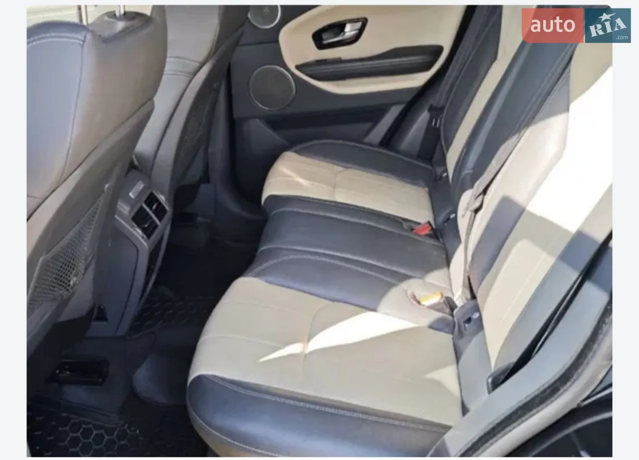 2015 Land Rover Range Rover Evoque - мініатюра 16