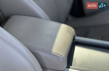 Внедорожник / Кроссовер Land Rover Range Rover Evoque 2012 в 