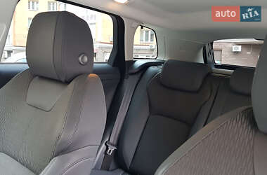 Внедорожник / Кроссовер Land Rover Range Rover Evoque 2018 в 
