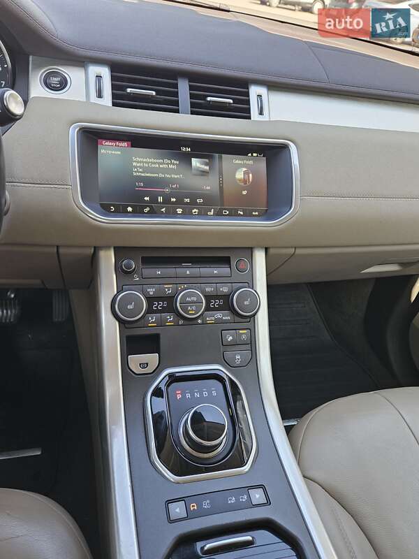 Внедорожник / Кроссовер Land Rover Range Rover Evoque 2016 в Запорожье