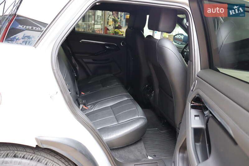 Внедорожник / Кроссовер Land Rover Range Rover Evoque 2019 в Львове