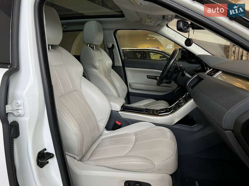 Внедорожник / Кроссовер Land Rover Range Rover Evoque 2017 в Киеве