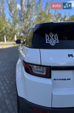 Внедорожник / Кроссовер Land Rover Range Rover Evoque 2014 в 