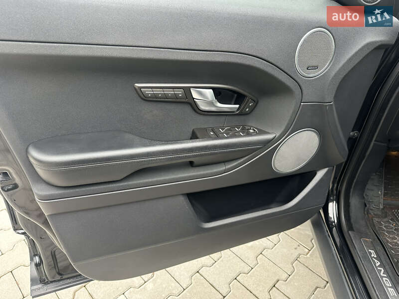 Позашляховик / Кросовер Land Rover Range Rover Evoque 2015 в Чернівцях