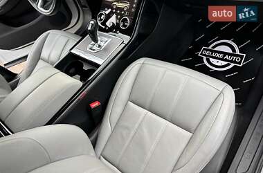 Внедорожник / Кроссовер Land Rover Range Rover Evoque 2019 в 