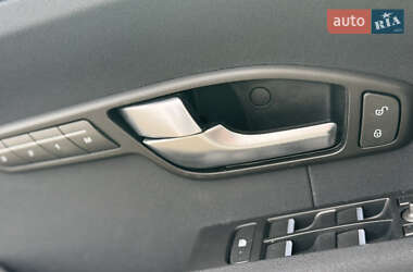 Внедорожник / Кроссовер Land Rover Range Rover Evoque 2015 в 