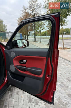 Внедорожник / Кроссовер Land Rover Range Rover Evoque 2013 в 