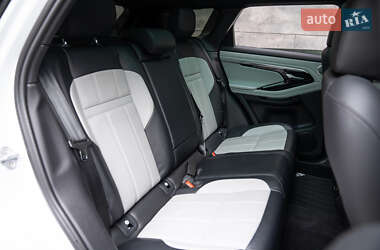 Внедорожник / Кроссовер Land Rover Range Rover Evoque 2020 в 