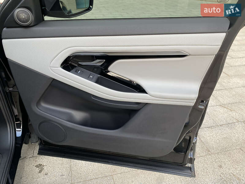 Внедорожник / Кроссовер Land Rover Range Rover Evoque 2019 в Харькове