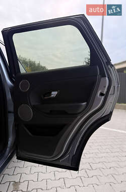 Позашляховик / Кросовер Land Rover Range Rover Evoque 2013 в 