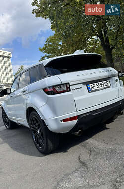 Позашляховик / Кросовер Land Rover Range Rover Evoque 2015 в 
