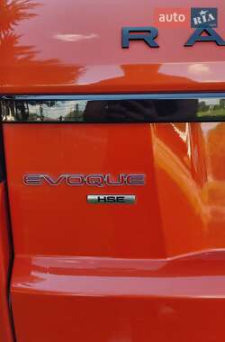 Внедорожник / Кроссовер Land Rover Range Rover Evoque 2017 в 