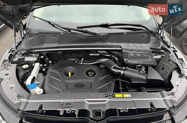 Внедорожник / Кроссовер Land Rover Range Rover Evoque 2015 в 