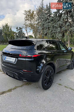 Позашляховик / Кросовер Land Rover Range Rover Evoque 2024 в 