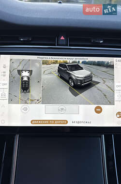 Позашляховик / Кросовер Land Rover Range Rover Evoque 2024 в 