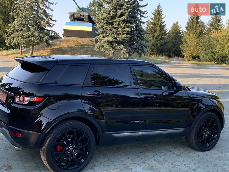 Внедорожник / Кроссовер Land Rover Range Rover Evoque 2015 в Дубно