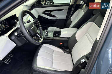 Внедорожник / Кроссовер Land Rover Range Rover Evoque 2024 в 