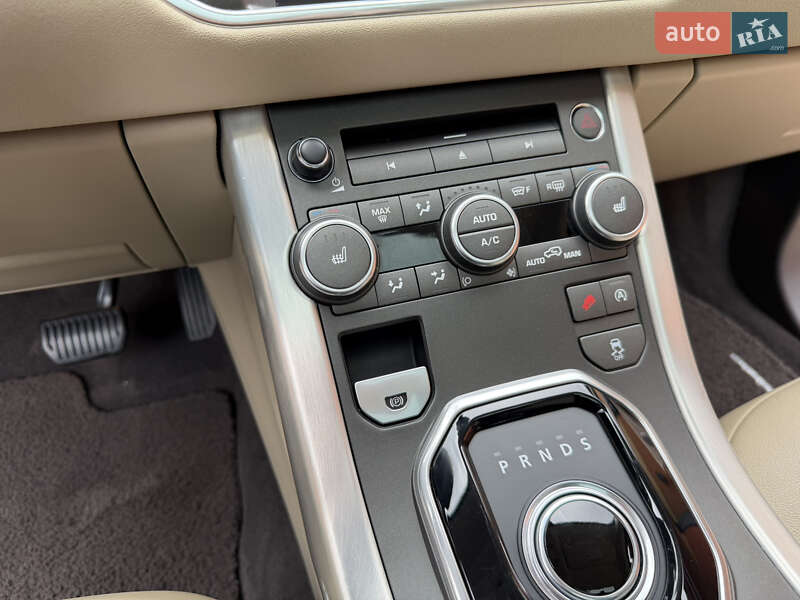 Внедорожник / Кроссовер Land Rover Range Rover Evoque 2016 в Черкассах фото 32 Внедорожник / Кроссовер Land Rover Range Rover Evoque 2016 в Черкассах