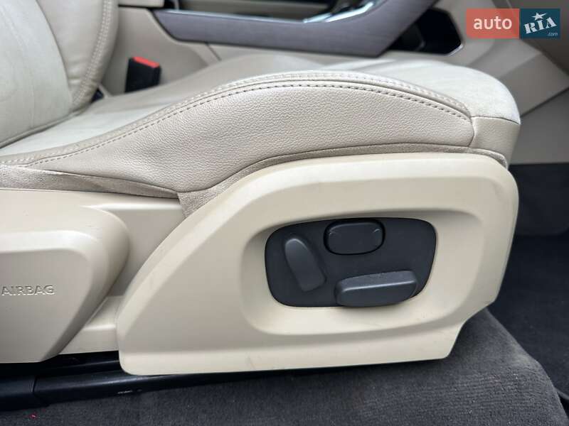 Позашляховик / Кросовер Land Rover Range Rover Evoque 2013 в Києві