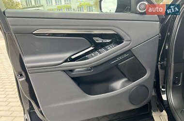 Позашляховик / Кросовер Land Rover Range Rover Evoque 2022 в 