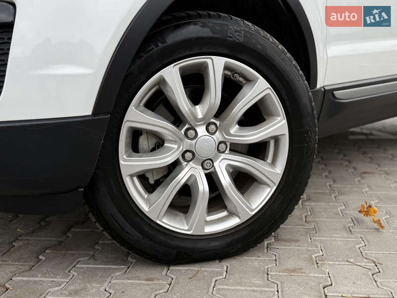 Внедорожник / Кроссовер Land Rover Range Rover Evoque 2017 в Виннице фото 5 Внедорожник / Кроссовер Land Rover Range Rover Evoque 2017 в Виннице