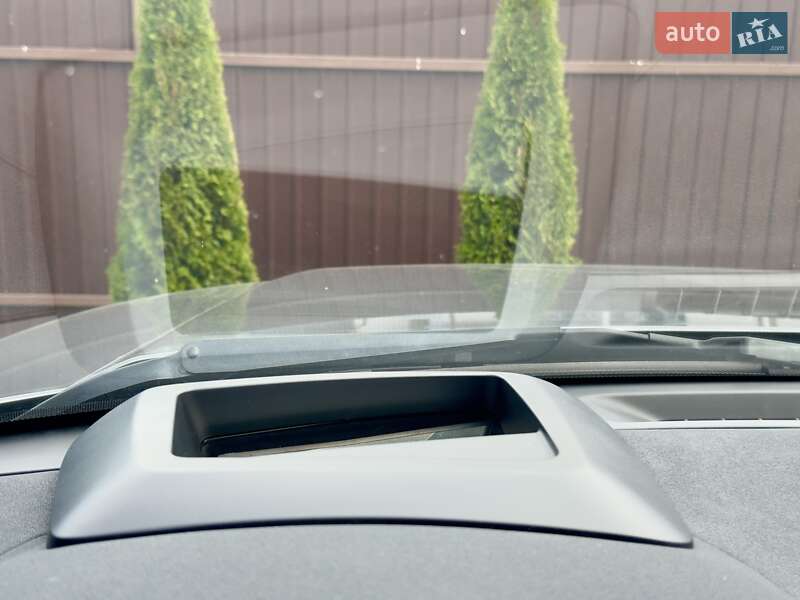 Позашляховик / Кросовер Land Rover Range Rover Evoque 2015 в Стрию