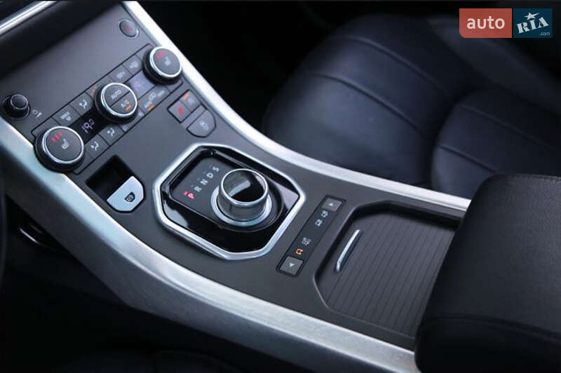 Внедорожник / Кроссовер Land Rover Range Rover Evoque 2016 в Киеве фото 7 Внедорожник / Кроссовер Land Rover Range Rover Evoque 2016 в Киеве