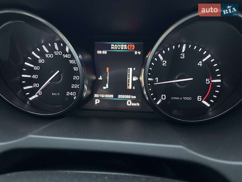 Внедорожник / Кроссовер Land Rover Range Rover Evoque 2011 в Киеве фото 7 Внедорожник / Кроссовер Land Rover Range Rover Evoque 2011 в Киеве