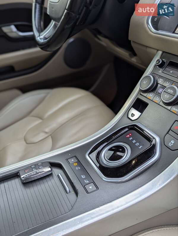 Позашляховик / Кросовер Land Rover Range Rover Evoque 2015 в Дубні фото 53 Позашляховик / Кросовер Land Rover Range Rover Evoque 2015 в Дубні