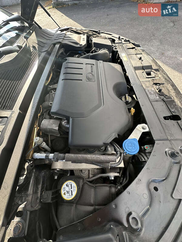 Внедорожник / Кроссовер Land Rover Range Rover Evoque 2018 в Днепре фото 14 Внедорожник / Кроссовер Land Rover Range Rover Evoque 2018 в Днепре