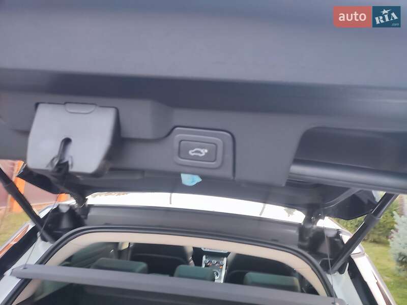 Внедорожник / Кроссовер Land Rover Range Rover Evoque 2016 в Киеве фото 39 Внедорожник / Кроссовер Land Rover Range Rover Evoque 2016 в Киеве