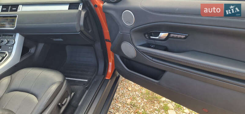 Кабріолет Land Rover Range Rover Evoque 2017 в Києві фото 29 Кабріолет Land Rover Range Rover Evoque 2017 в Києві