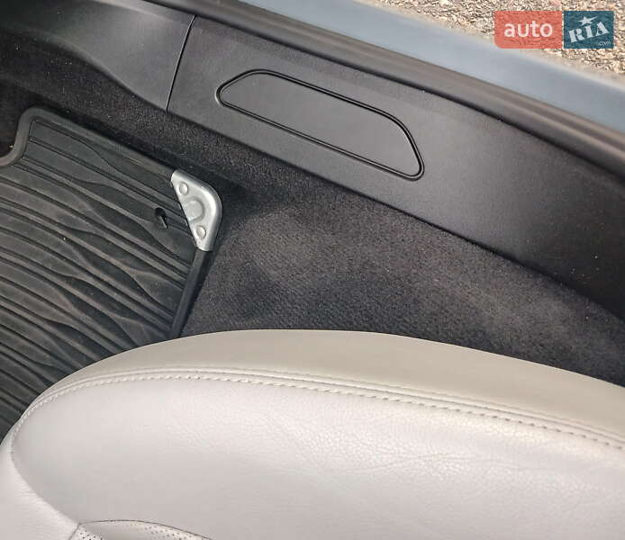 Внедорожник / Кроссовер Land Rover Range Rover Evoque 2020 в Киеве фото 48 Внедорожник / Кроссовер Land Rover Range Rover Evoque 2020 в Киеве