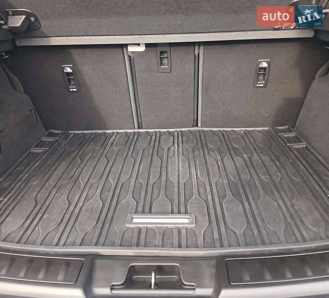 Внедорожник / Кроссовер Land Rover Range Rover Evoque 2020 в Киеве фото 51 Внедорожник / Кроссовер Land Rover Range Rover Evoque 2020 в Киеве