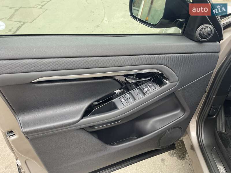 Внедорожник / Кроссовер Land Rover Range Rover Evoque 2021 в Киеве