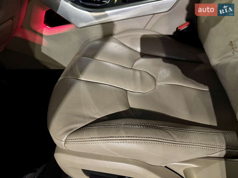 Позашляховик / Кросовер Land Rover Range Rover Evoque 2013 в Києві