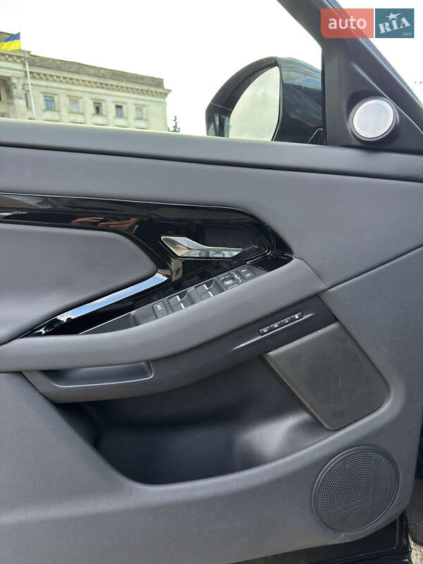 Позашляховик / Кросовер Land Rover Range Rover Evoque 2024 в Одесі