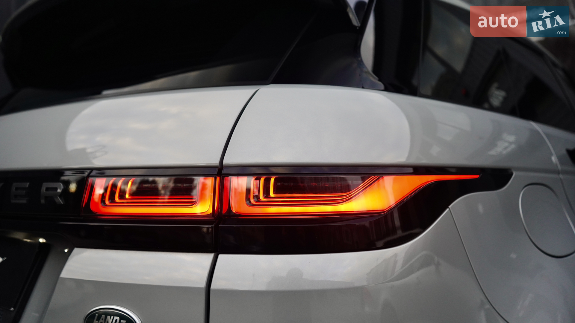 2019 Land Rover Range Rover Evoque - мініатюра 18