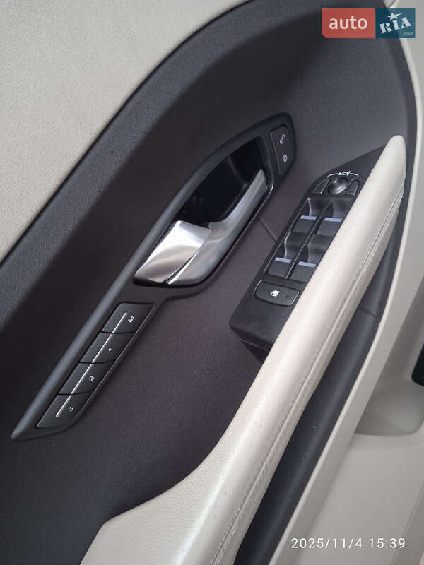 Позашляховик / Кросовер Land Rover Range Rover Evoque 2014 в Козові фото 13 Позашляховик / Кросовер Land Rover Range Rover Evoque 2014 в Козові