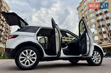 Внедорожник / Кроссовер Land Rover Range Rover Evoque 2017 в Киеве