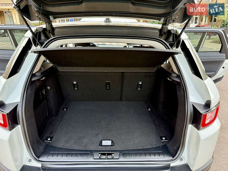 Позашляховик / Кросовер Land Rover Range Rover Evoque 2017 в Києві фото 52 Позашляховик / Кросовер Land Rover Range Rover Evoque 2017 в Києві