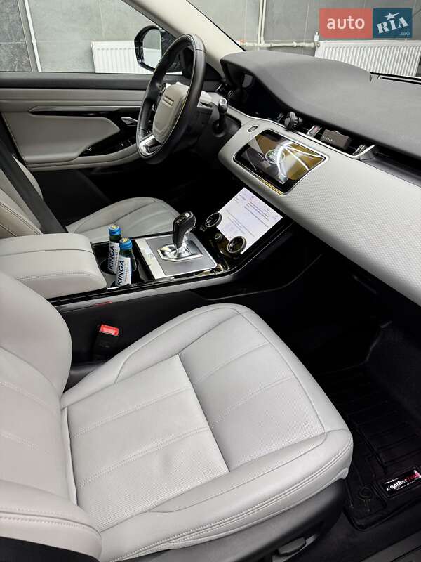 Внедорожник / Кроссовер Land Rover Range Rover Evoque 2020 в Львове фото 5 Внедорожник / Кроссовер Land Rover Range Rover Evoque 2020 в Львове